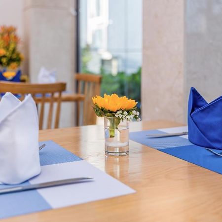 Sea Swan Apartment And Hotel Đà Nẵng Extérieur photo